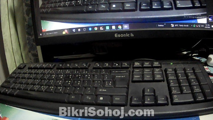 Intel Core i3 Desktop PC বিক্রি হবে।